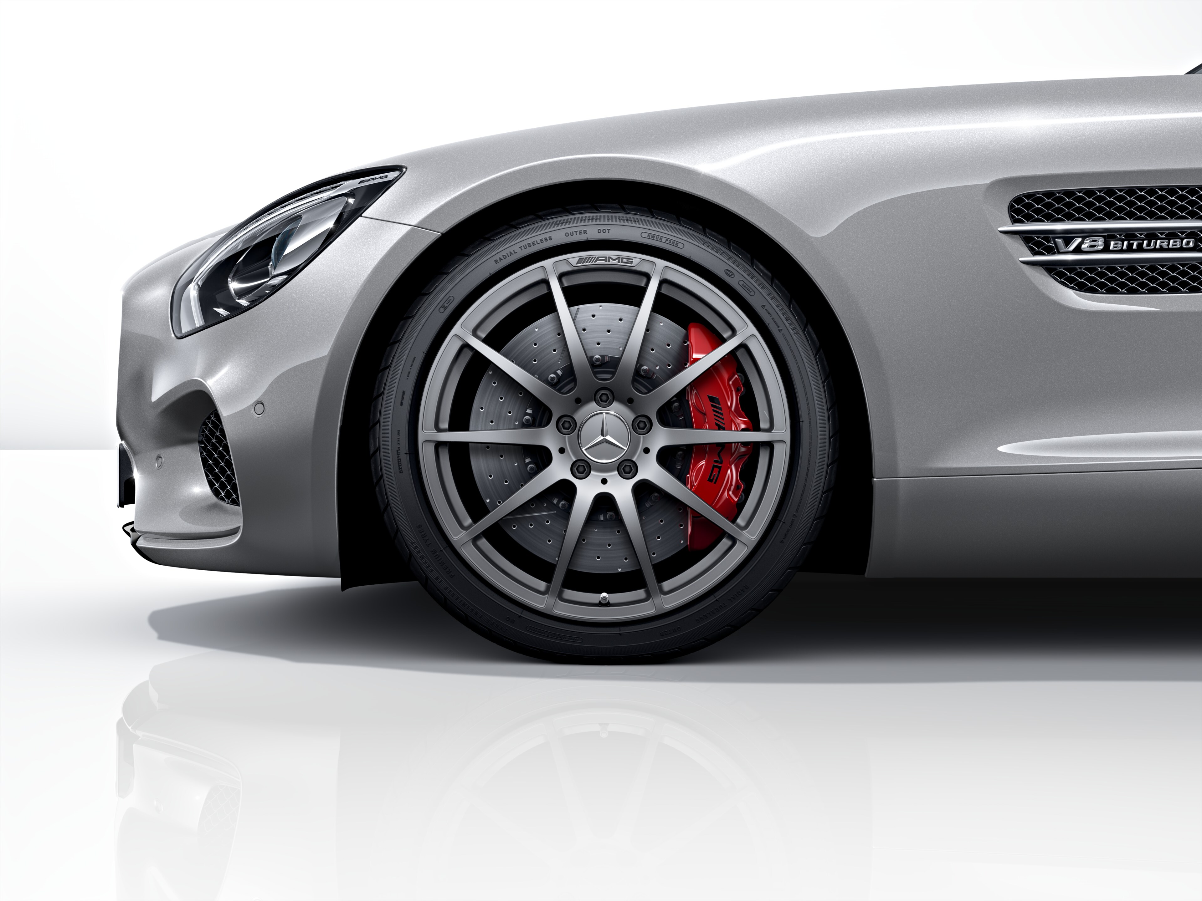 AMG 10-spoke design forged wheel, 50.8 cm (20-inch) - 11 J x 20 ET 68, titanium grey