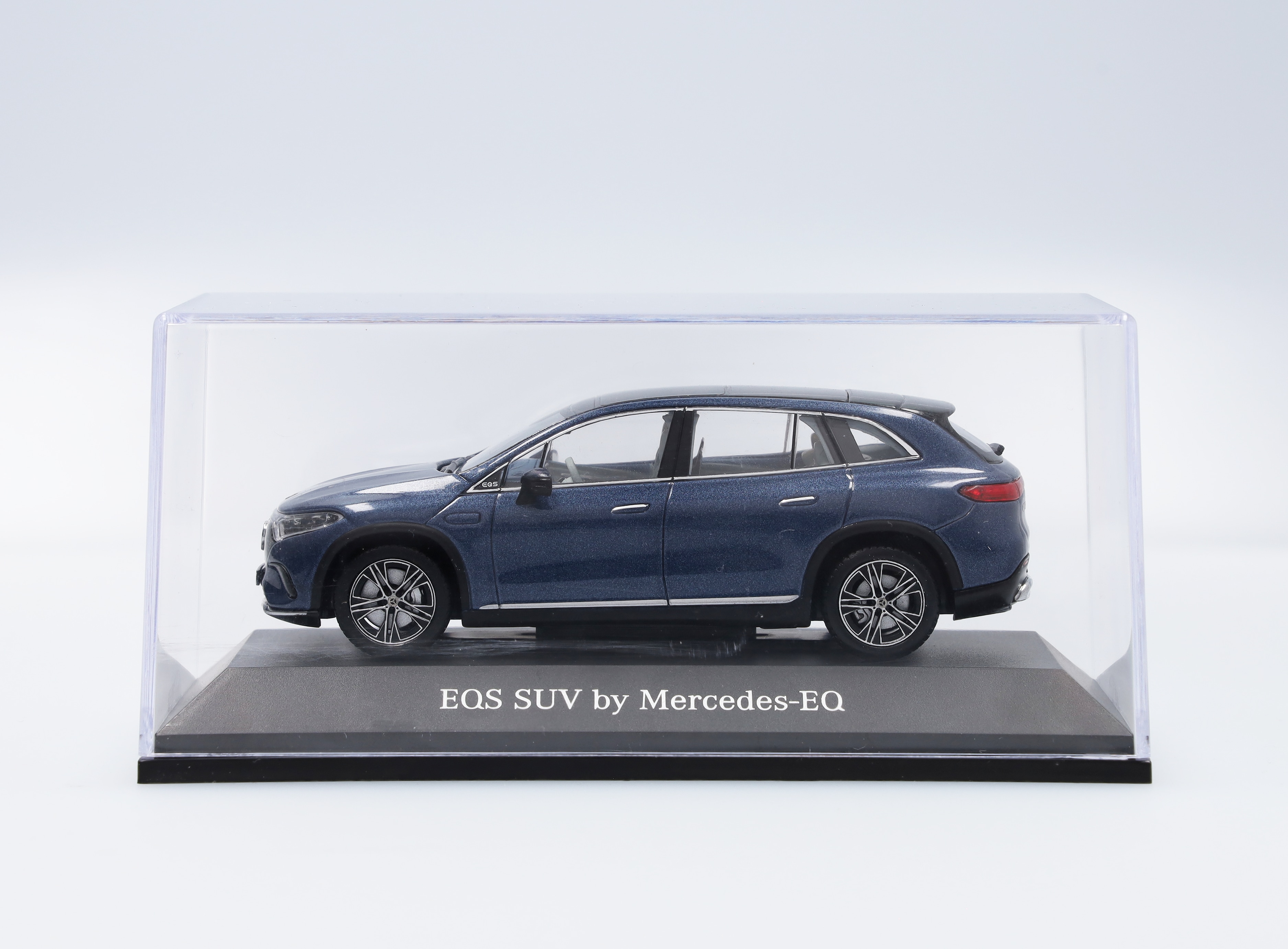 EQS SUV, X296 1:43, various colors