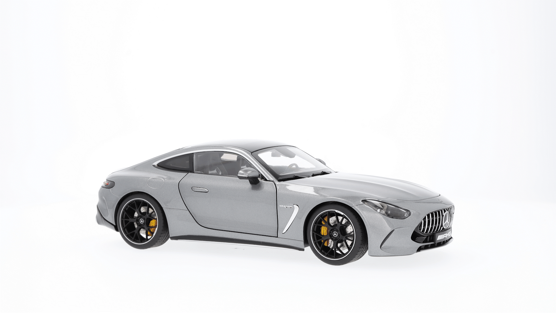 Mercedes-AMG GT 63, C192 - selenite grey, NZG, 1:18